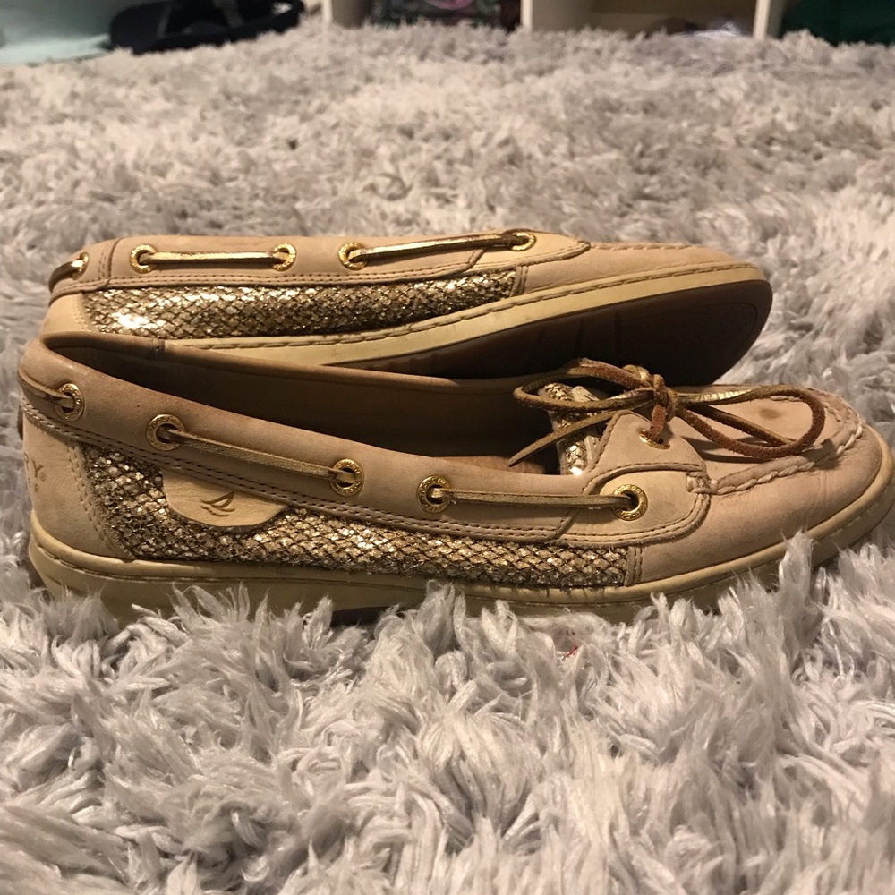 Sperry topsider